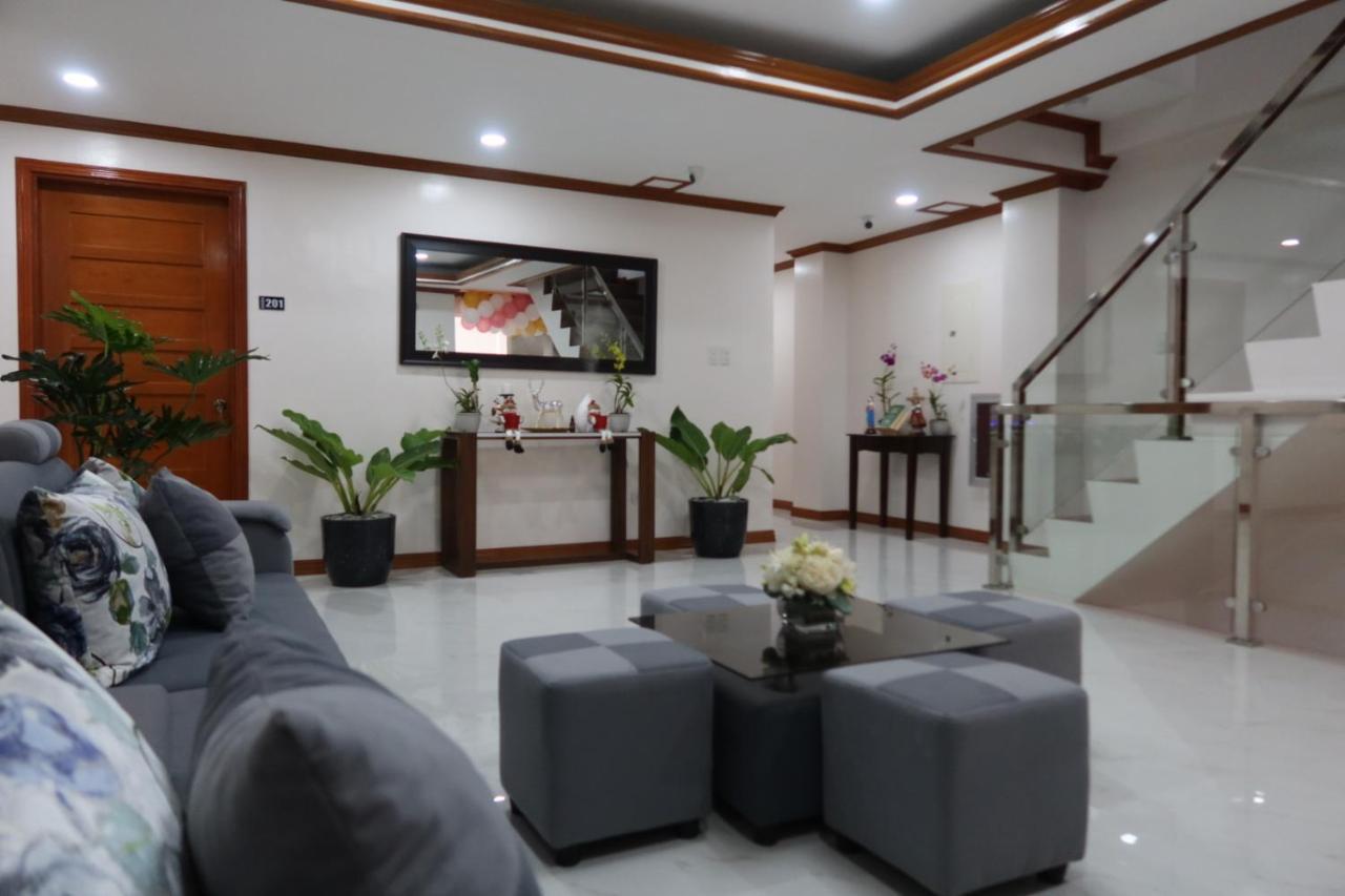 The Legacy Hotel Tayabas Exterior photo