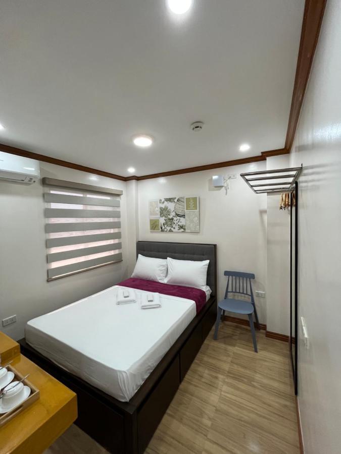 The Legacy Hotel Tayabas Room photo